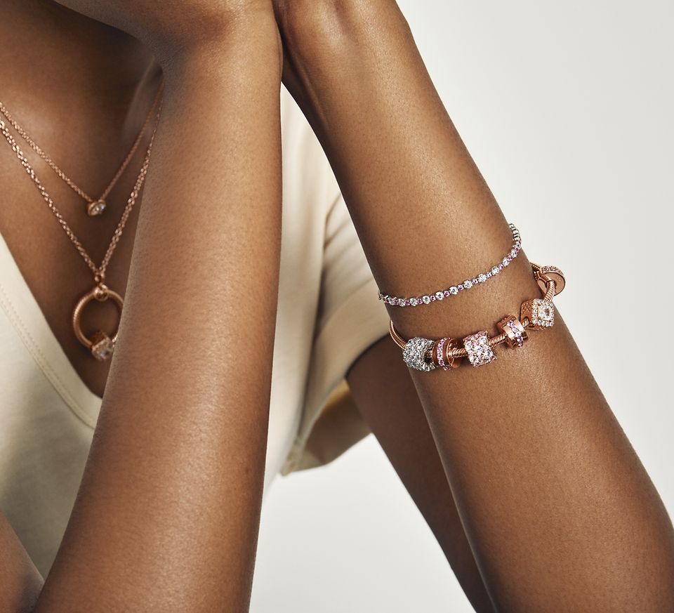 Pandora Heart Clasp Iconic Bracelet Gift Set, Rose Gold-Plated | REEDS  Jewelers