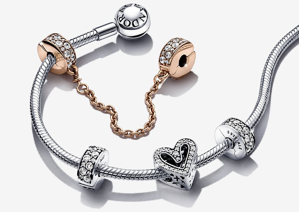 Pandora | Jewelry | Pandora Snake Bracelet With 4 Pandora Charms | Poshmark