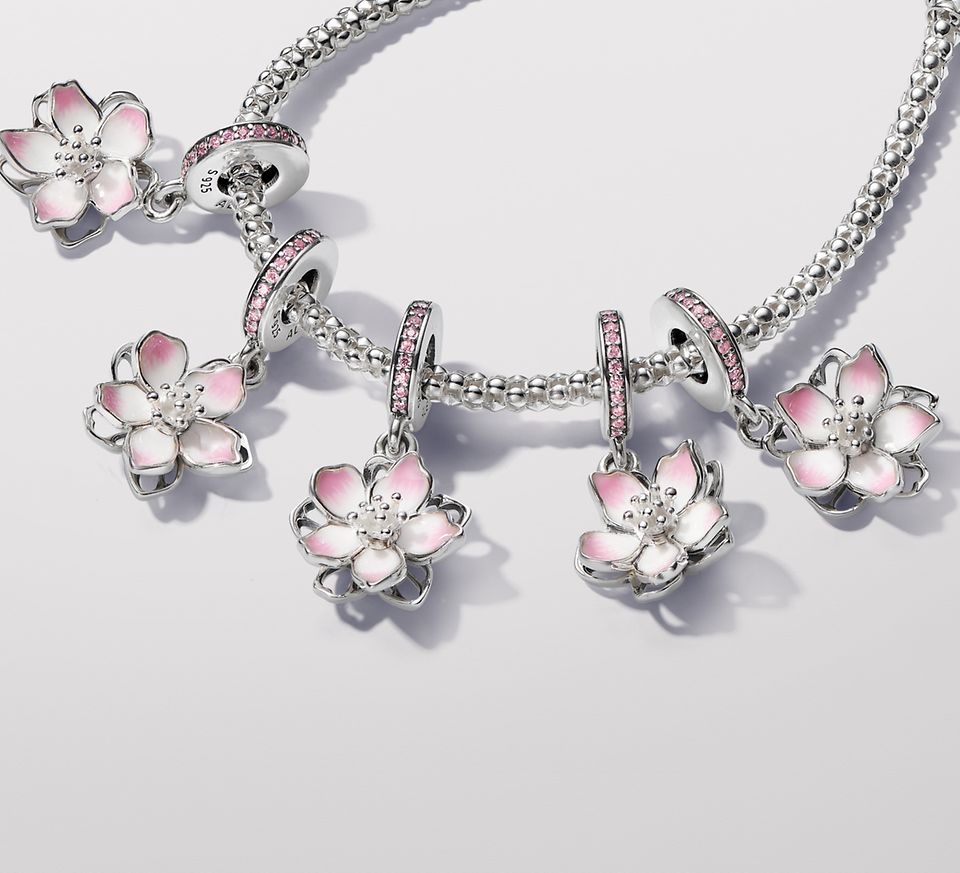 Butterfly and flower charms | Pandora Canada jewellery | Pandora
